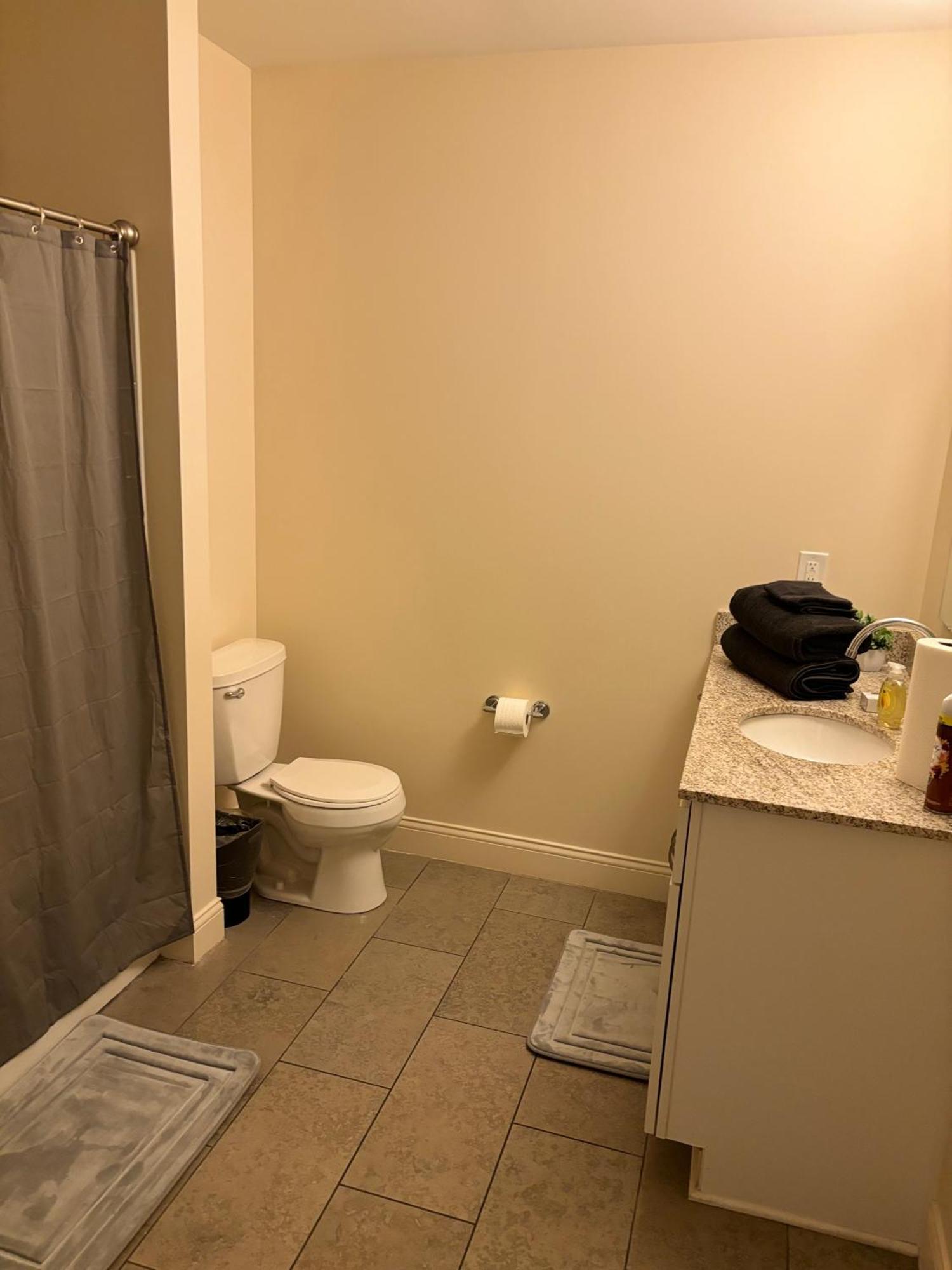 Modern 1 Bedroom Apartment Indianapolis Dış mekan fotoğraf